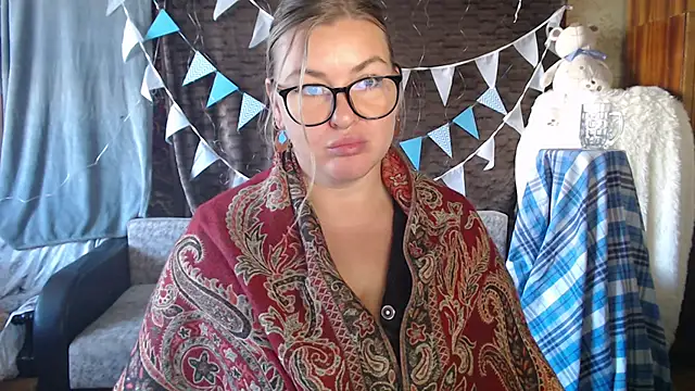 Snapshot of NikaSkylink chatting on October 3, 7:05 am NikaSkylink online show from October 3, 7:05 am