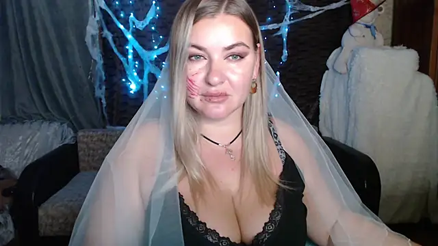 Snapshot of NikaSkylink chatting on October 30, 8:20 pm NikaSkylink online show from October 30, 8:20 pm