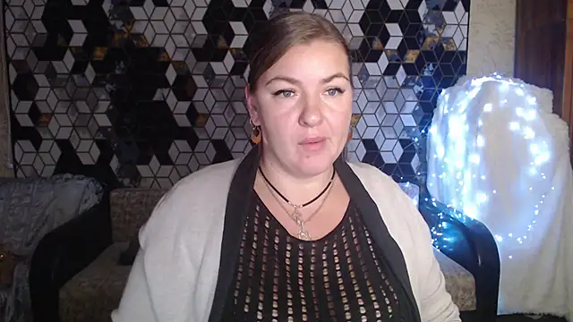 Snapshot of NikaSkylink chatting on November 20, 7:57 pm NikaSkylink online show from November 20, 7:57 pm