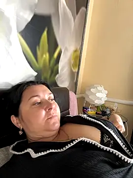 Liza Will online show from October 2, 12:01 pm