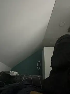 Liza Will online show from October 23, 9:13 pm