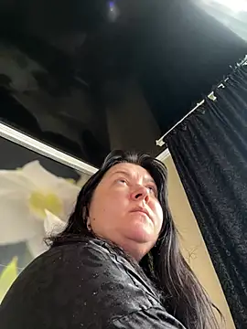 Liza Will online show from February 11, 11:37 am