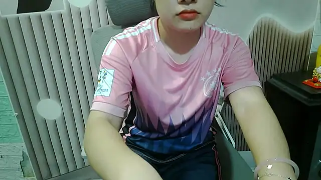 Emachiii online show from September 23, 12:30 pm