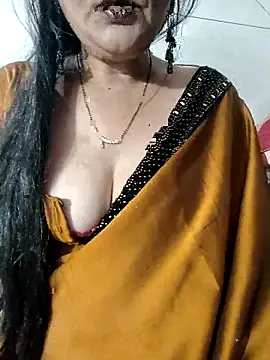 Snapshot of Cuty_siya_143 chatting on September 18, 4:42 pm Cuty siya 143 online show from September 18, 4:42 pm