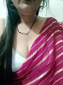 Snapshot of Cuty_siya_143 chatting on October 10, 8:35 am Cuty siya 143 online show from October 10, 8:35 am