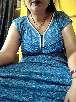 Snapshot of Cuty_siya_143 chatting on March 17, 6:17 am Cuty siya 143 online show from March 17, 6:17 am