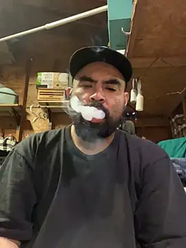 Jonathanfrom420 online show from March 21, 11:15 am