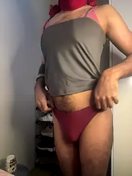 Snapshot of YourSlutBoySl chatting on November 26, 5:52 am YourSlutBoySl online show from November 26, 5:52 am