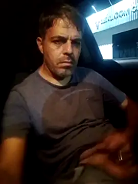 Snapshot of chef82 chatting on February 17, 1:35 am chef82 online show from February 17, 1:35 am