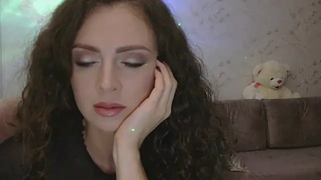 Amber Carrol online show from November 28, 5:37 pm