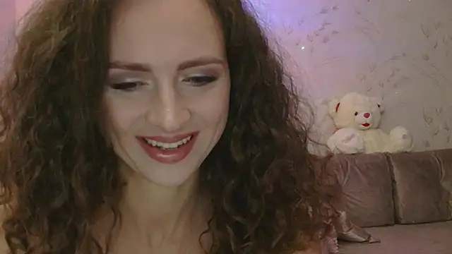 Amber Carrol online show from December 14, 5:07 pm