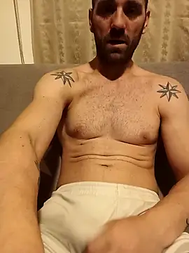 YzabellFabioo online show from February 24, 11:58 pm