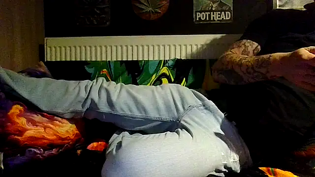 Flash0910 online show from October 20, 10:43 pm