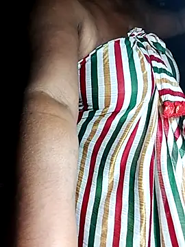 Nude-Priya2 online show from October 4, 10:13 am