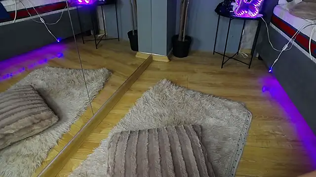 ScarlettJakobs online show from February 13, 6:20 am