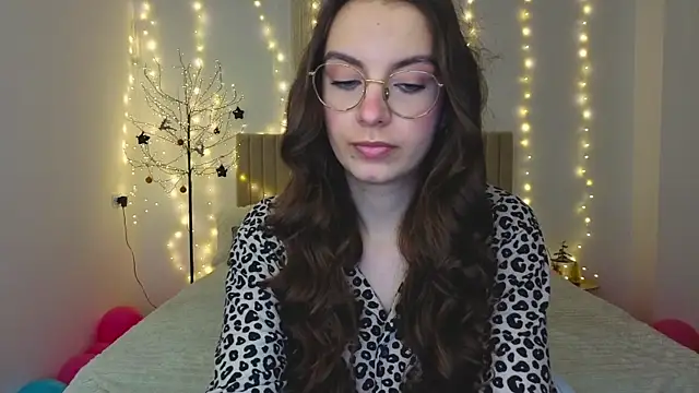 Real cutie1 online show from January 10, 2:08 pm