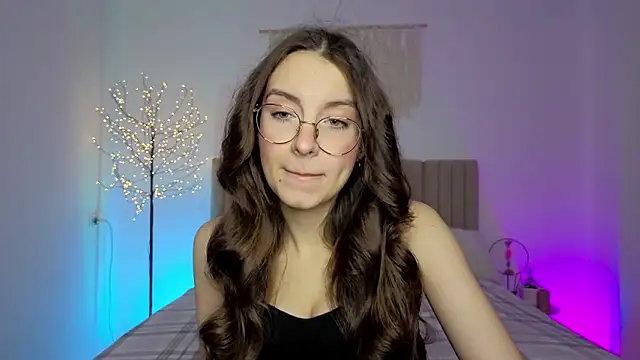 Real cutie1 online show from February 23, 2:03 pm