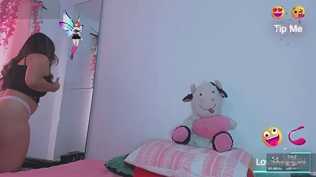 lanastone86 online show from November 29, 1:25 pm