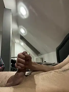 Snapshot of musti312 chatting on February 1, 6:17 pm musti312 online show from February 1, 6:17 pm