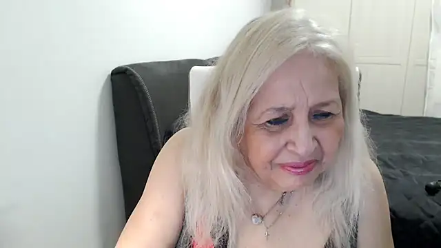 SusiLifeXXX online show from March 22, 7:39 pm