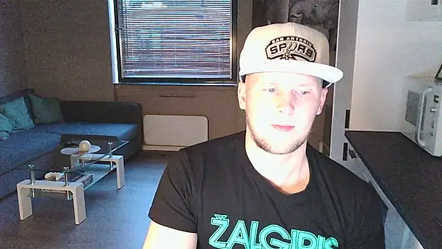 Snapshot of Dartanjanas13 chatting on September 11, 5:46 pm Dartanjanas13 online show from September 11, 5:46 pm