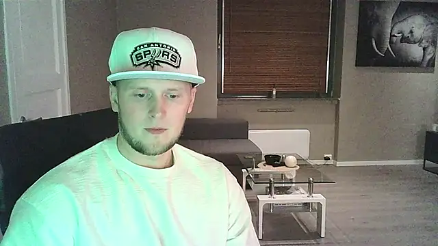 Snapshot of Dartanjanas13 chatting on September 26, 8:02 pm Dartanjanas13 online show from September 26, 8:02 pm