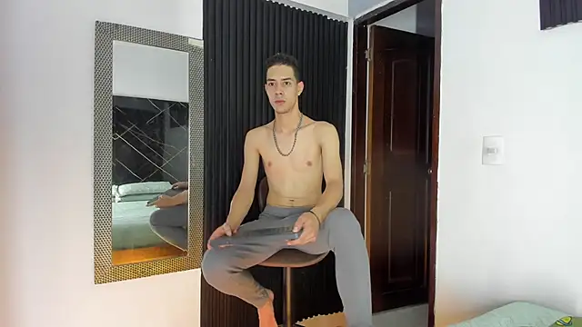  Axel 09 online show from May 14, 3:57 am