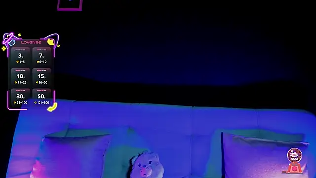 madiixwatson online show from November 10, 10:36 am