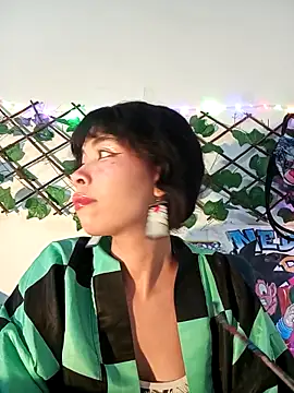 dolliette24 online show from April 22, 6:27 am