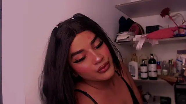 vicky carrington online show from October 13, 8:25 am