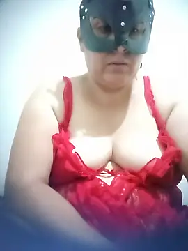 Snapshot of rociomilf chatting on June 17, 12:02 am rociomilf online show from June 17, 12:02 am