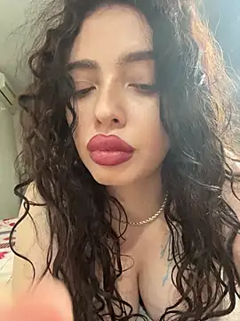 Snapshot of Hannah_xBaby chatting on December 3, 12:58 pm Hannah xBaby online show from December 3, 12:58 pm