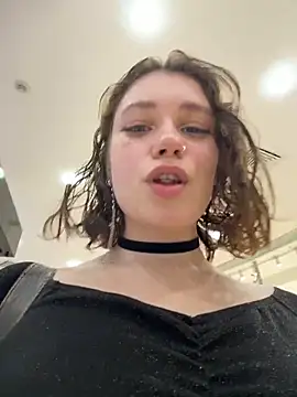 lucy-joy online show from October 20, 11:21 am