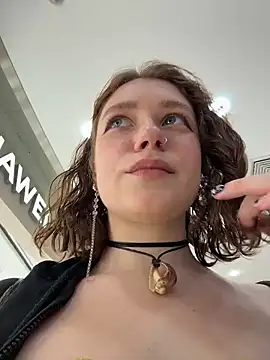 lucy-joy online show from November 15, 10:23 am