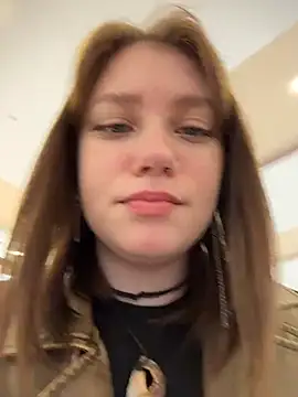 Snapshot of lucy-joy chatting on April 30, 8:31 am lucy-joy online show from April 30, 8:31 am
