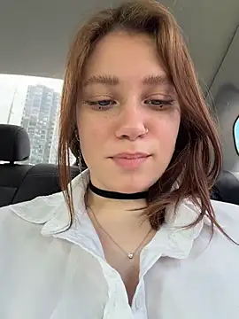 Snapshot of lucy-joy chatting on May 16, 9:17 am lucy-joy online show from May 16, 9:17 am