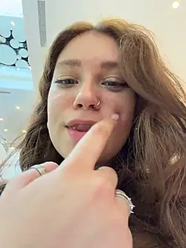 Snapshot of lucy-joy chatting on July 23, 12:14 pm lucy-joy online show from July 23, 12:14 pm