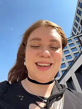 Snapshot of lucy-joy chatting on July 28, 10:21 am lucy-joy online show from July 28, 10:21 am