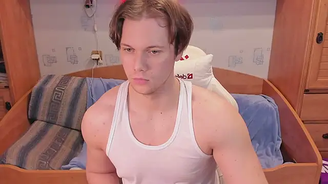 Dexter Bennett online show from April 6, 5:36 pm