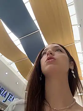 DollyTall online show from April 8, 6:13 am