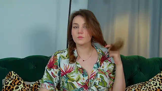 KarenClarks online show from September 17, 6:31 pm