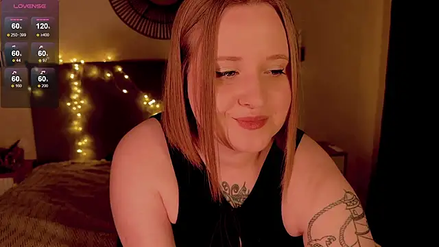 Snapshot of NaomiRey1 chatting on October 20, 3:34 pm NaomiRey1 online show from October 20, 3:34 pm