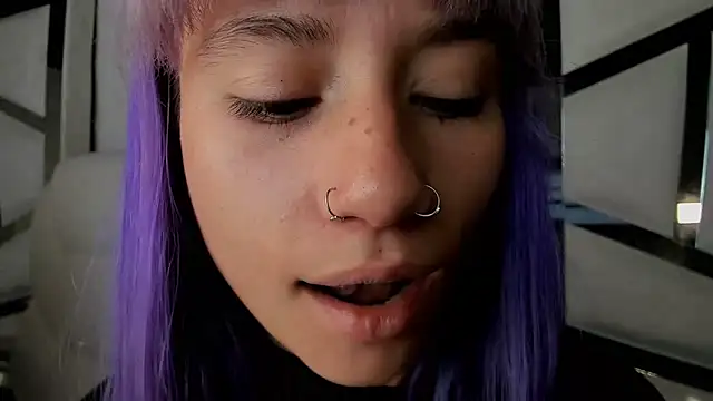 barbieambar online show from November 11, 1:33 pm