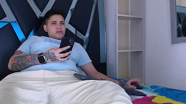 Snapshot of karla_sexy21 chatting on September 10, 3:17 am karla sexy21 online show from September 10, 3:17 am