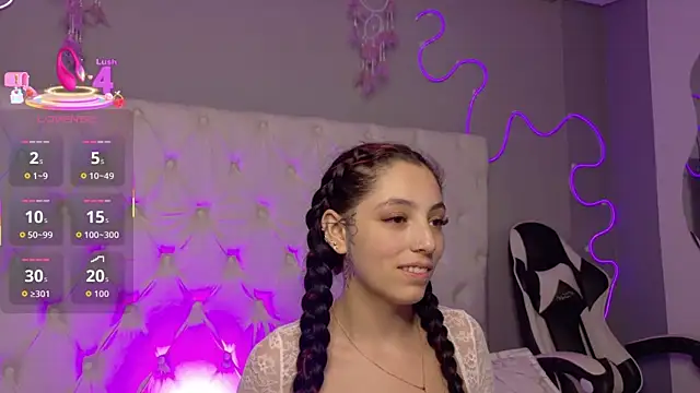 Megan  cole1 online show from December 18, 3:45 am