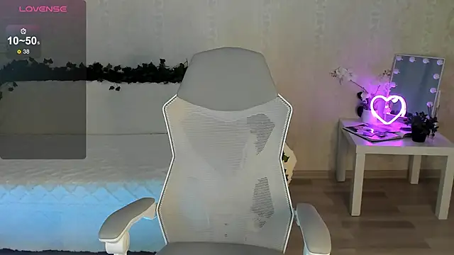 Snapshot of ArleneThomas chatting on October 4, 12:58 pm ArleneThomas online show from October 4, 12:58 pm