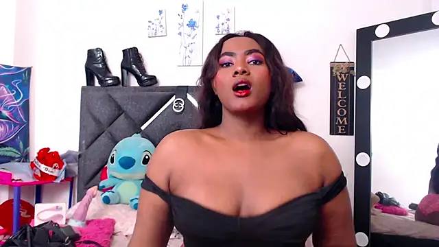 Snapshot of NatashaBella chatting on November 15, 2:24 pm NatashaBella online show from November 15, 2:24 pm