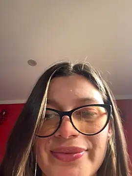 Snapshot of KoraSweett chatting on December 2, 7:31 pm KoraSweett online show from December 2, 7:31 pm