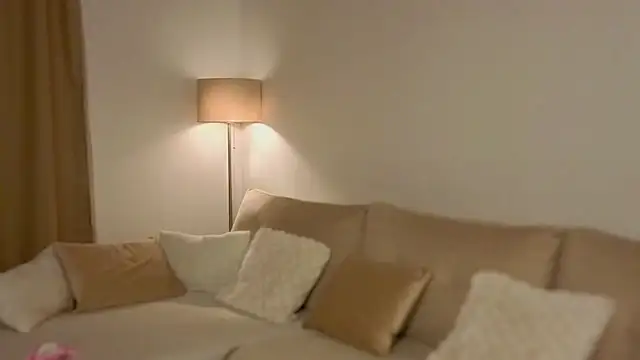 Snapshot of aerisblue chatting on October 9, 7:45 pm aerisblue online show from October 9, 7:45 pm