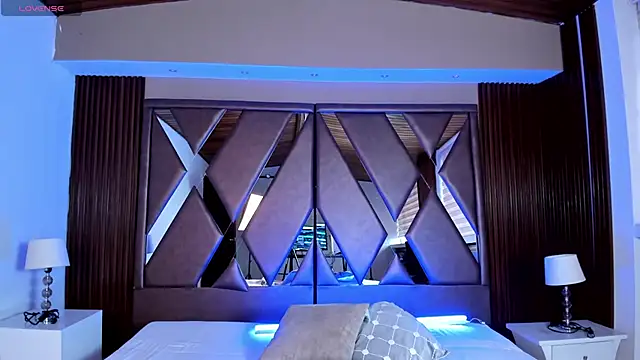 AidaJones online show from April 13, 11:48 am